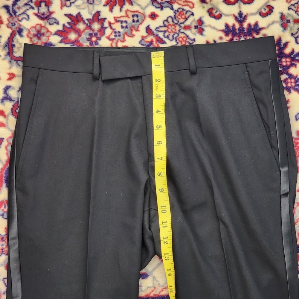 Kenneth Cole Reaction Tuxedo NWT 38S - Picture 10 of 15